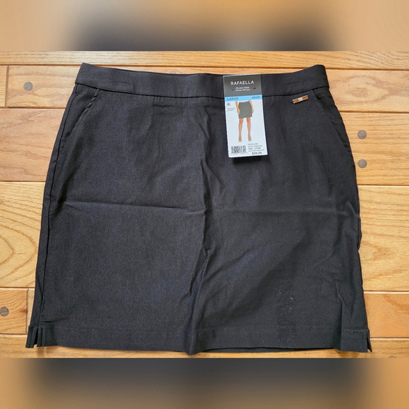 Rafaella Black Skort Women's Classic NWT - Picture 4 of 7